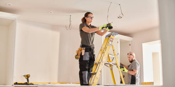 Best Affordable Emergency Electrician  in Kingman, KS